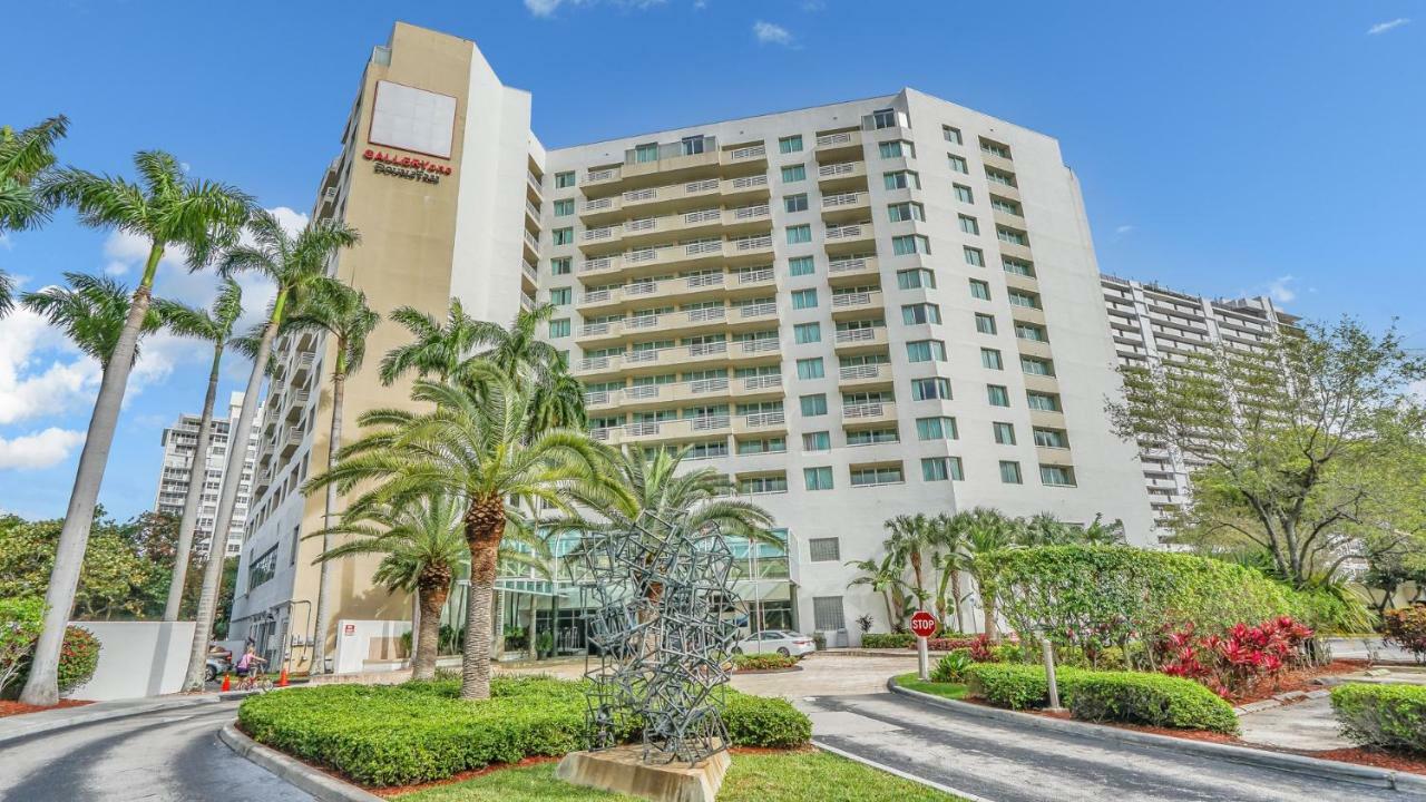 Gallery One - A Doubletree By Hilton Hotel